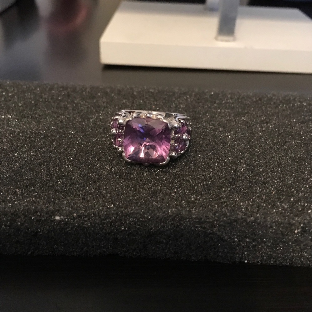 Sterling Silver 7.50 CTW Amethyst Ring Rhod pled